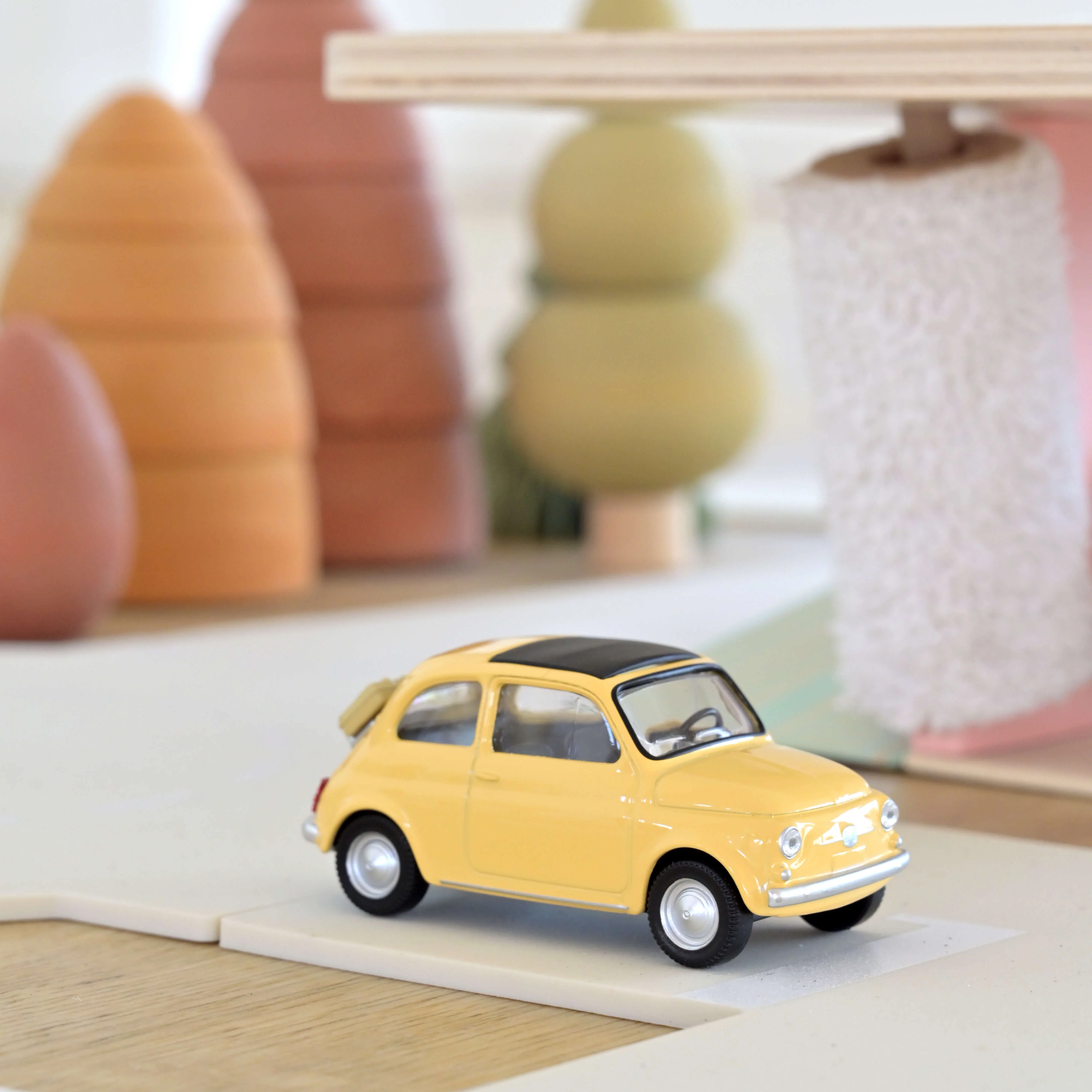 Miniature 1