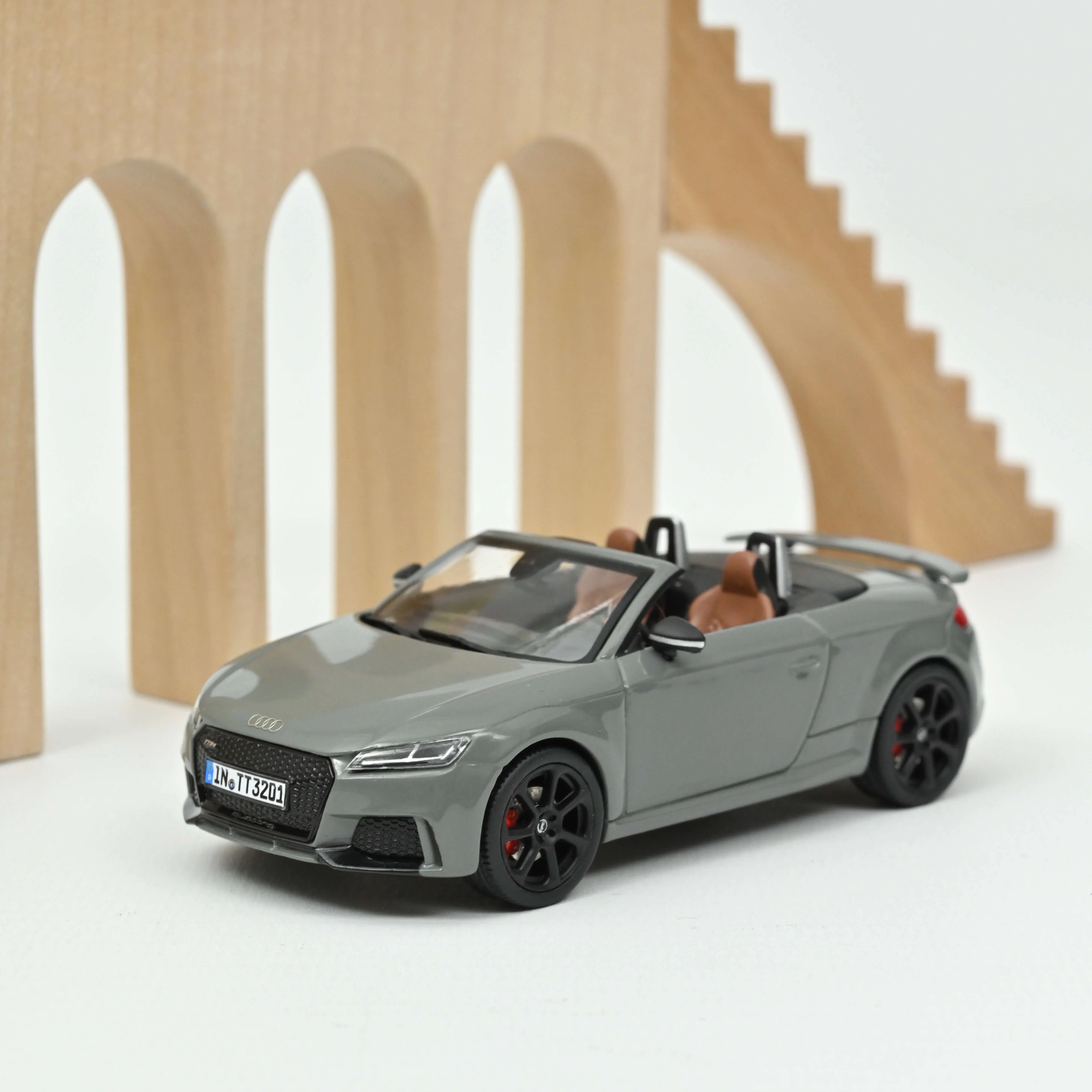 Miniature 1