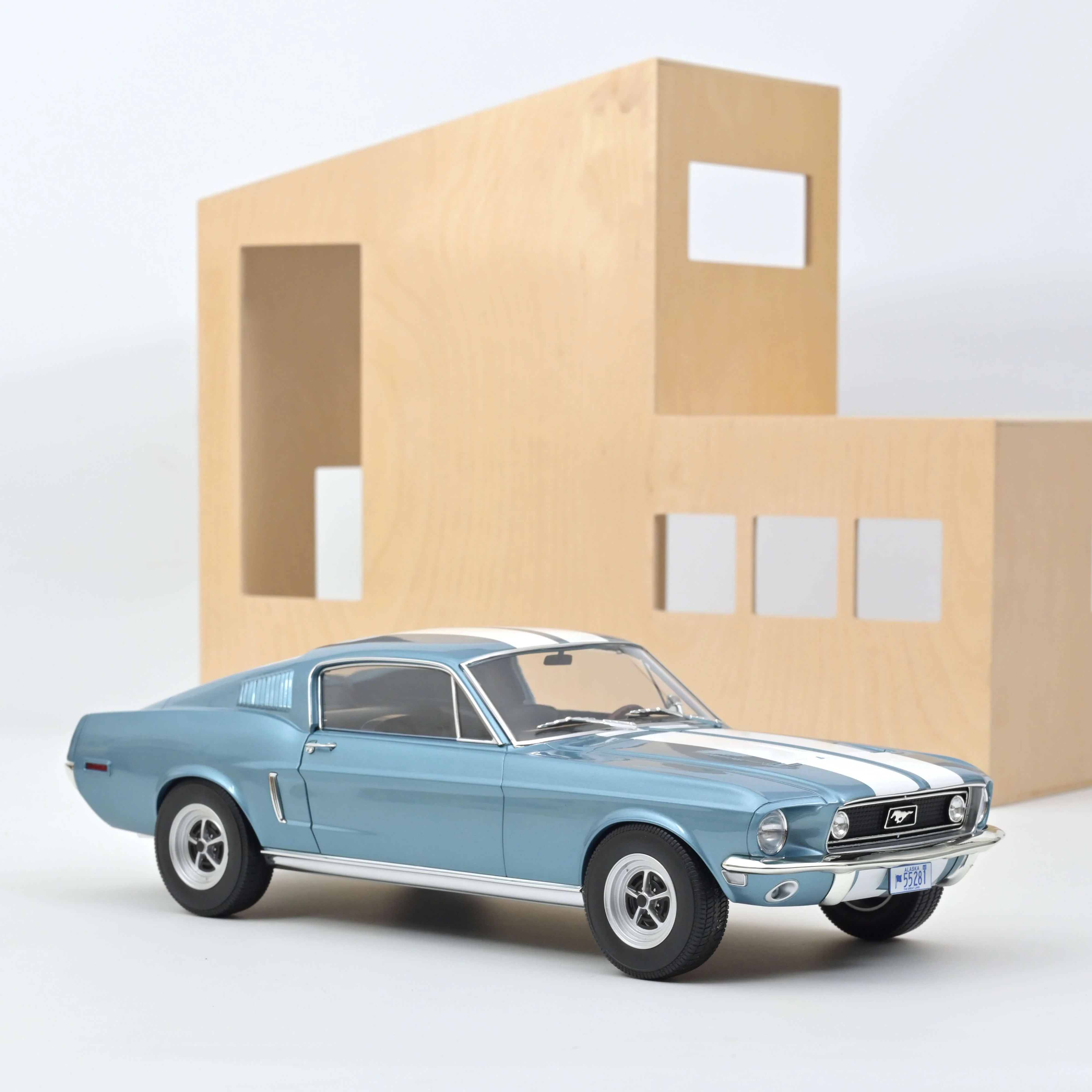 Miniature 1