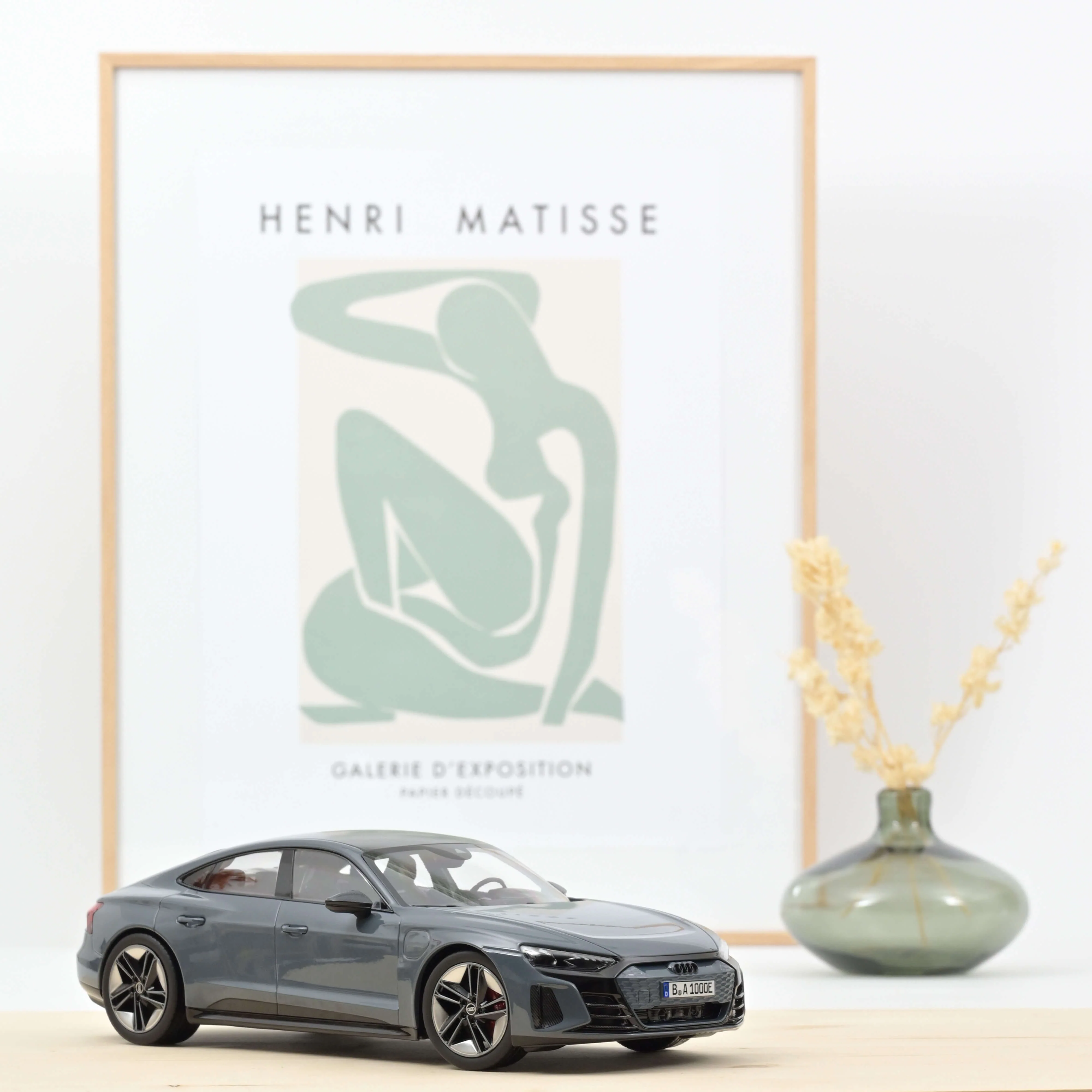 Miniature 1