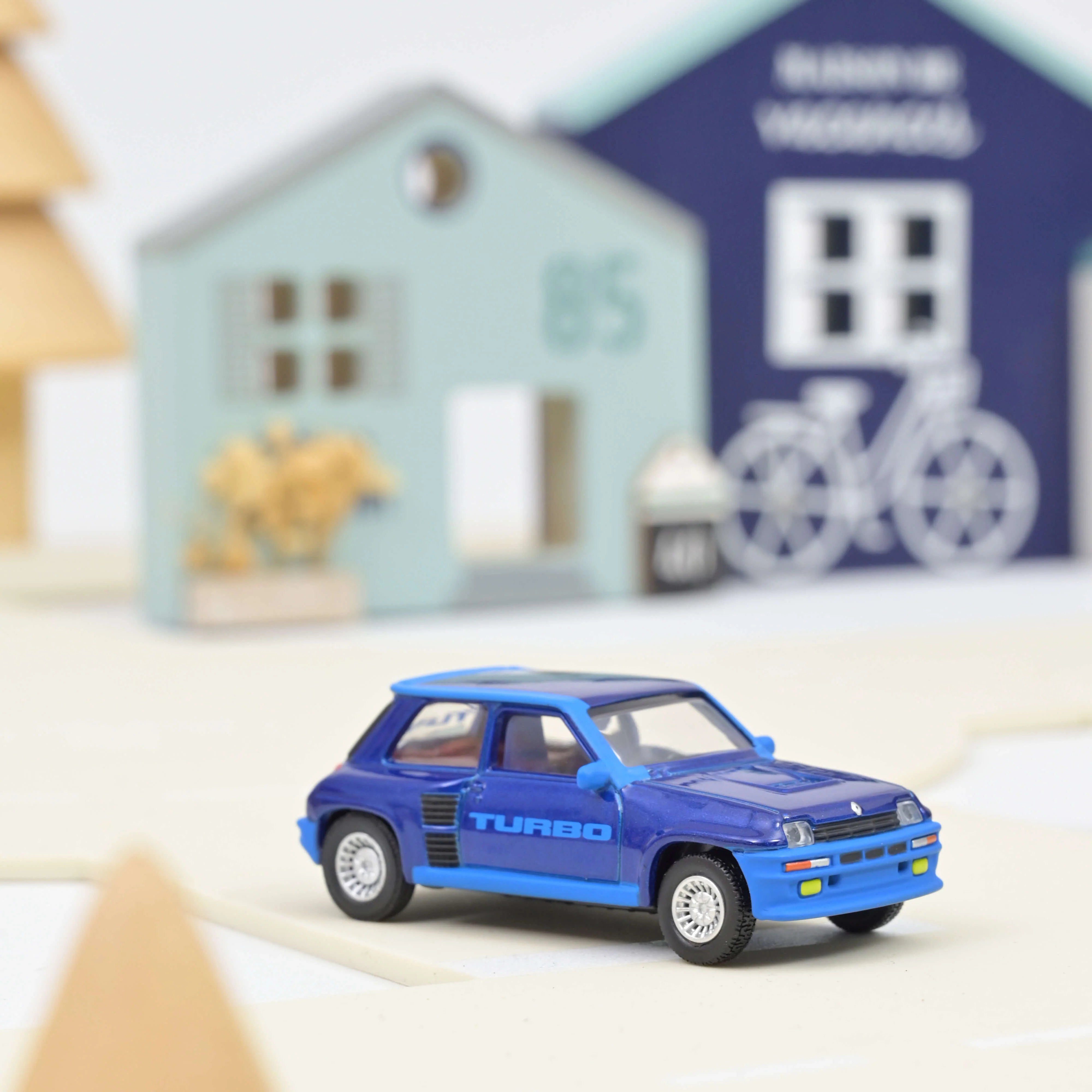 Miniature 1
