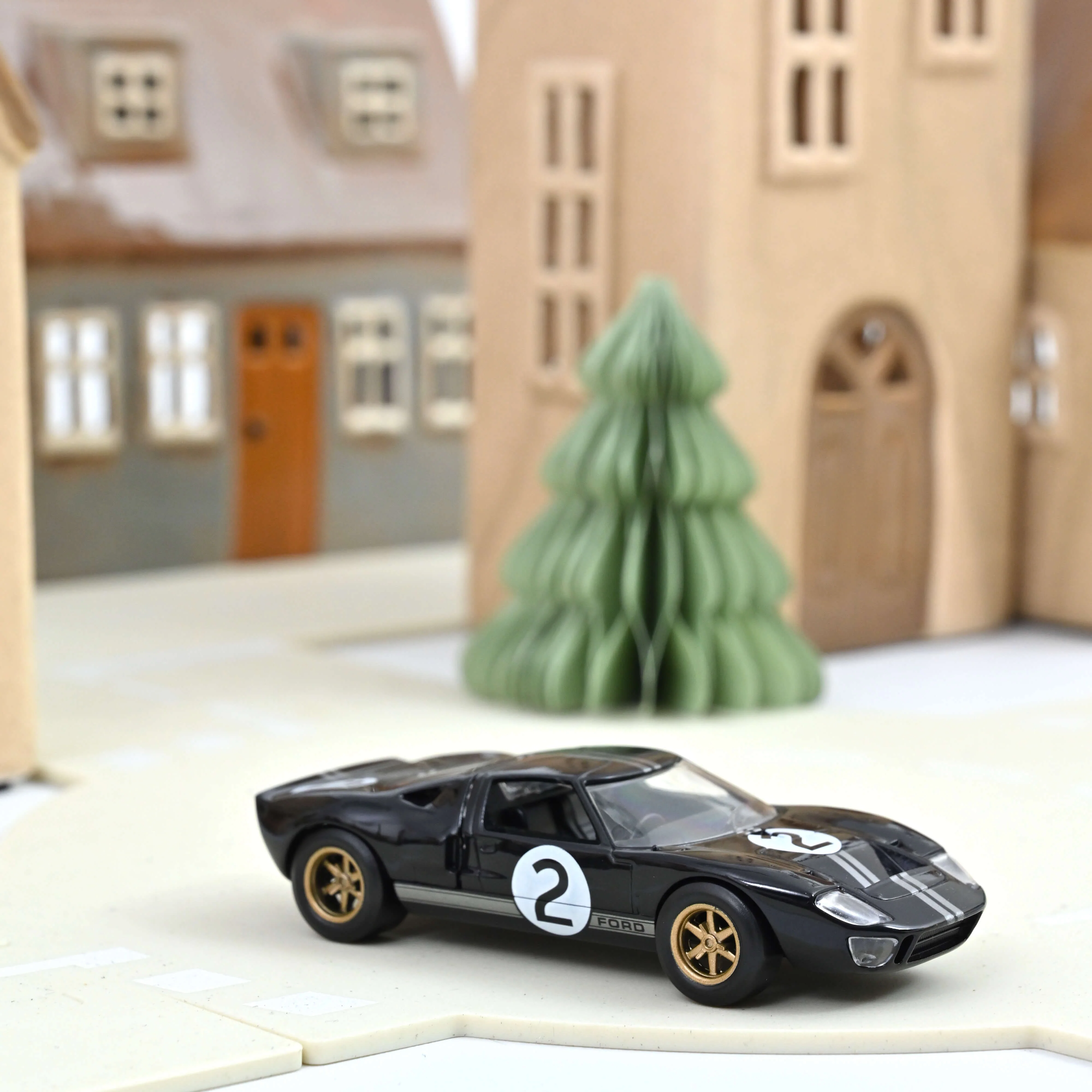 Miniature 1