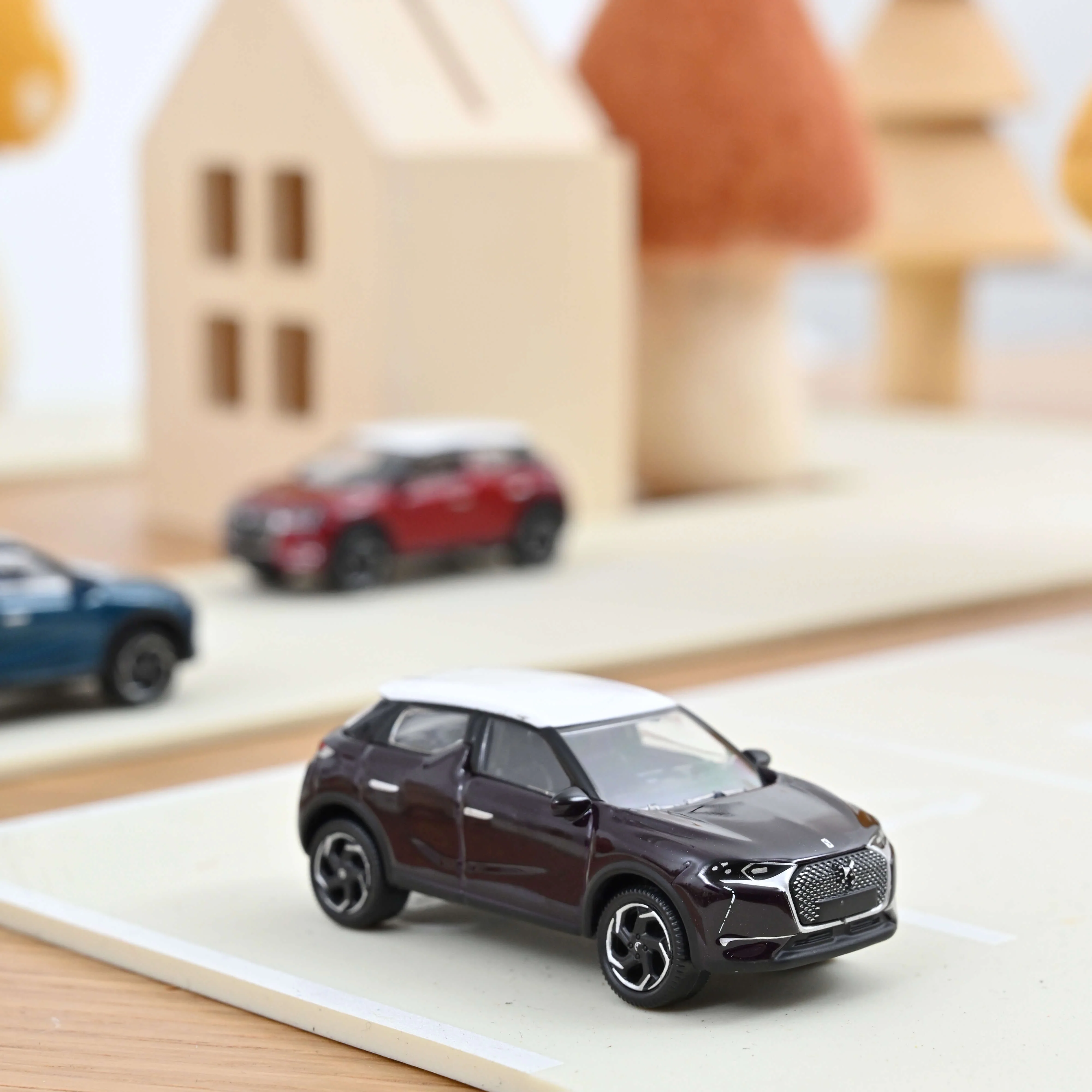 Miniature 1