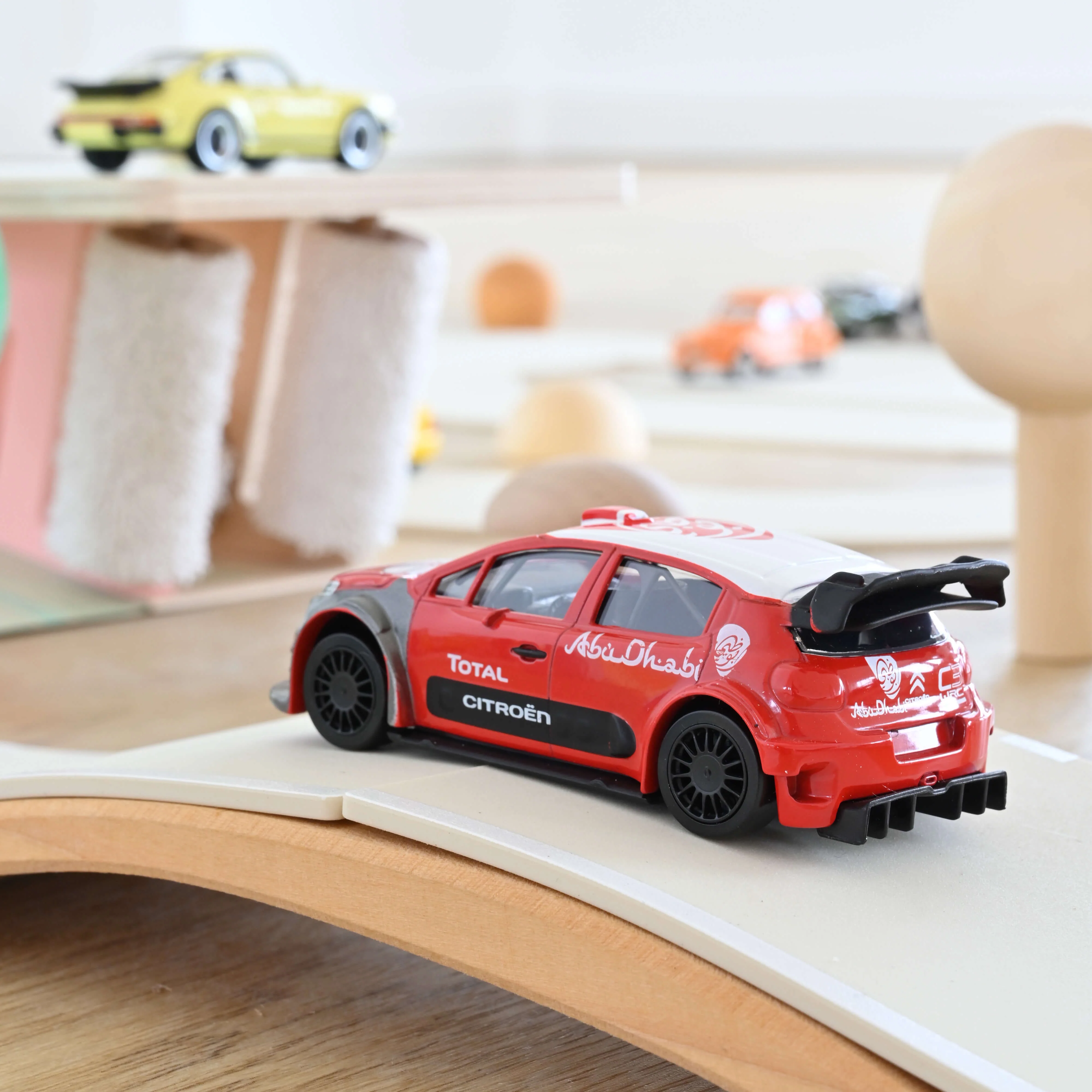 Miniature 2