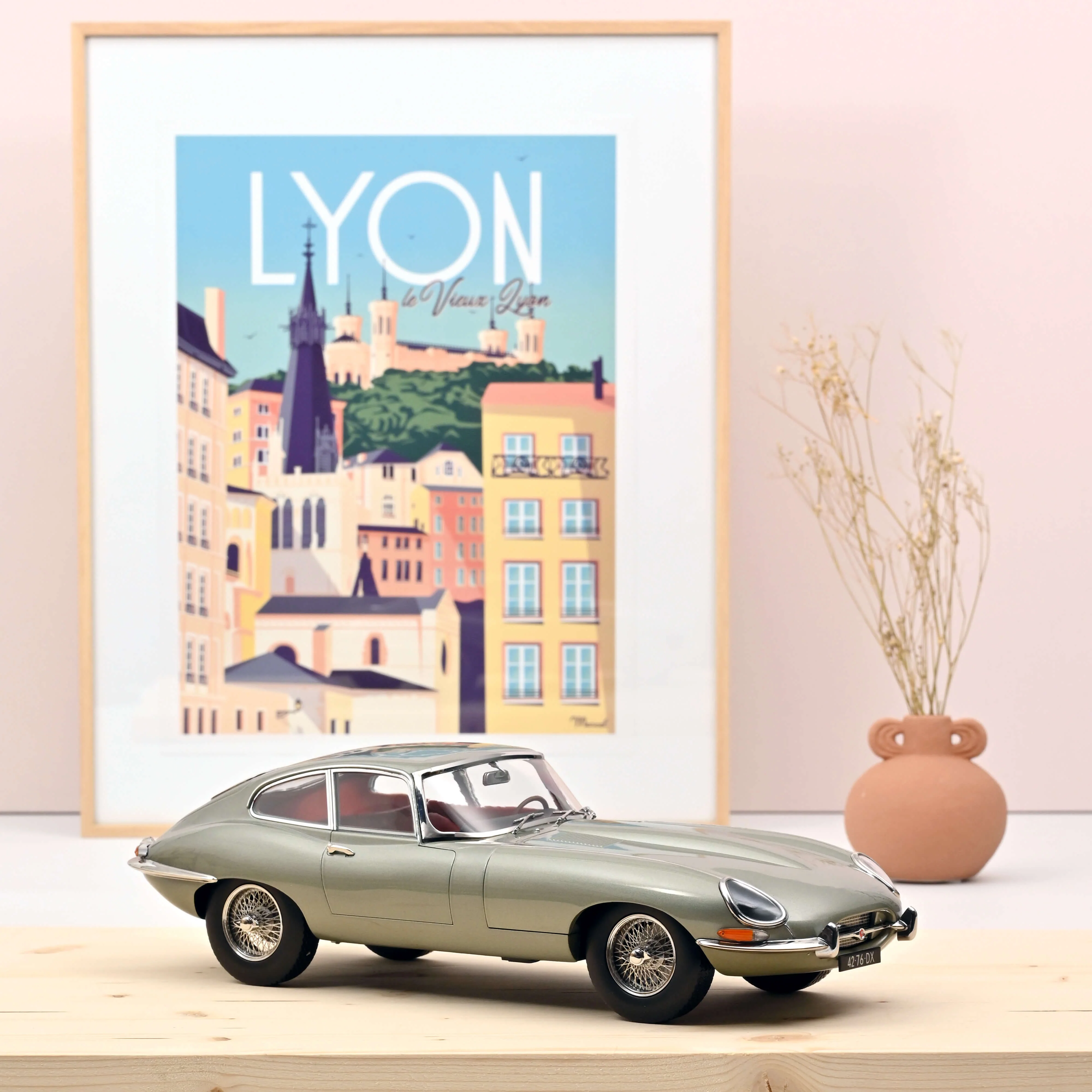 Miniature 1