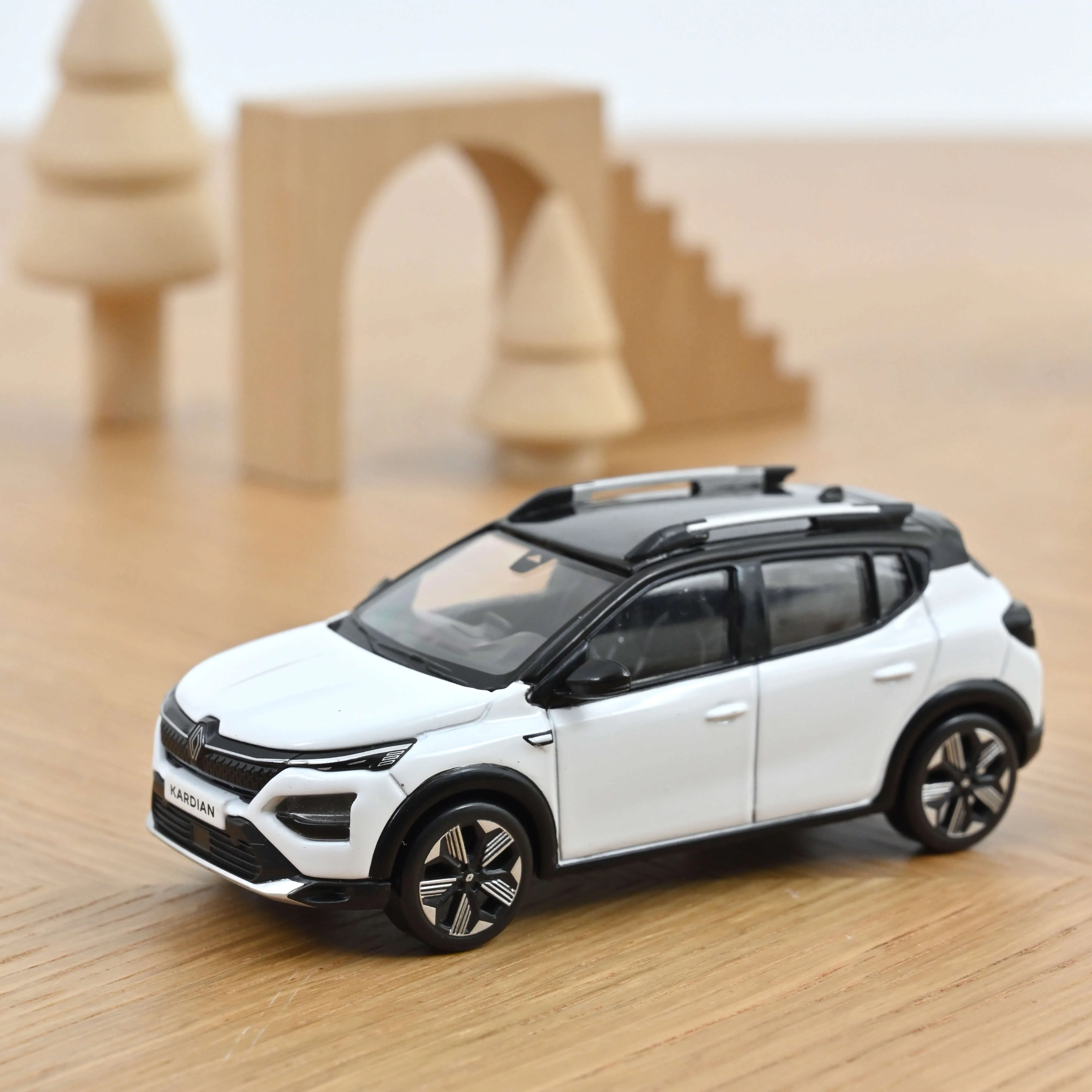 Miniature 1